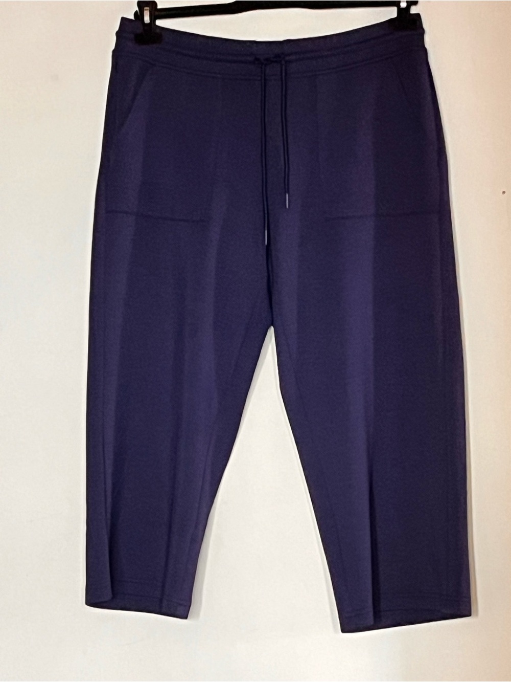 QUINCE Claud Comfort Cropped Sweatpants - Picture 8 of 15
